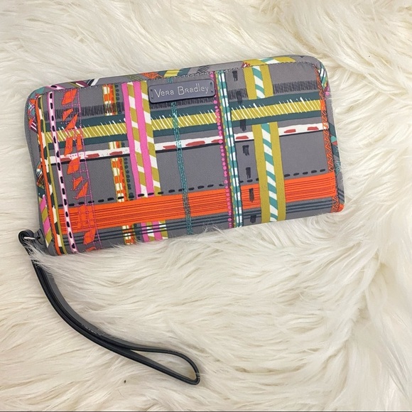 Vera Bradley | Grey abstract wallet - Picture 1 of 4